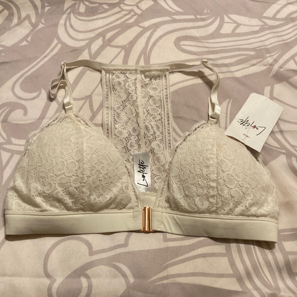 Lively Ivory Lace Bralette